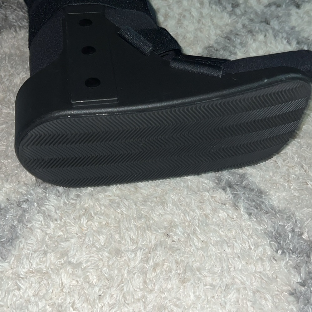 Orthopedic Boot - Picture 6 of 8